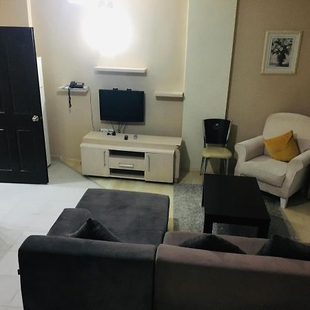 Fimaj Residence & Hotel Balqash Zewnętrze zdjęcie